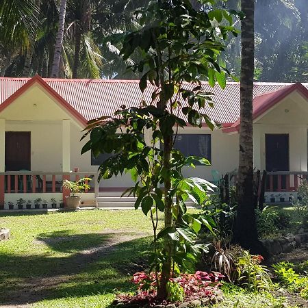 Sj Pabua Travellers Inn Mambajao Buitenkant foto