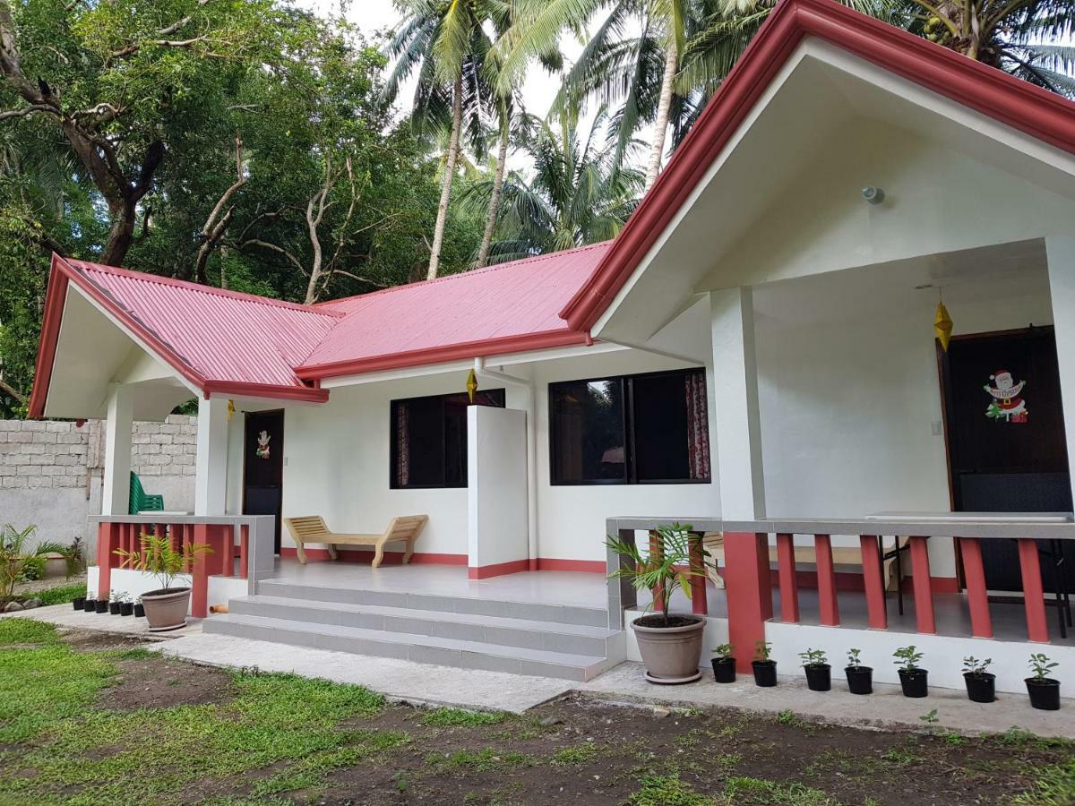 Sj Pabua Travellers Inn Mambajao Buitenkant foto